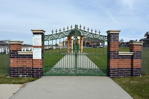 Es-Selam Mosque Cemetery, Granger, IA, United States, 2019-10-20, 