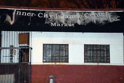 Inner-City Islamic Center, Chicago, IL, United States, 2015-12-31, 