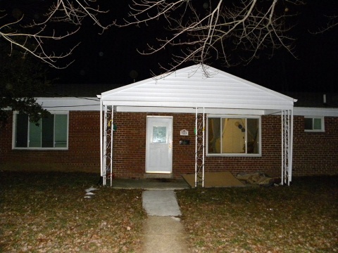 House Al-Touba, Hyattsville, MD, United States, 2009-12-28, 