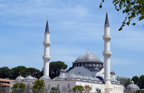 Diyanet Center of America (DCA), Lanham, MD, United States, 2015-5-26, 