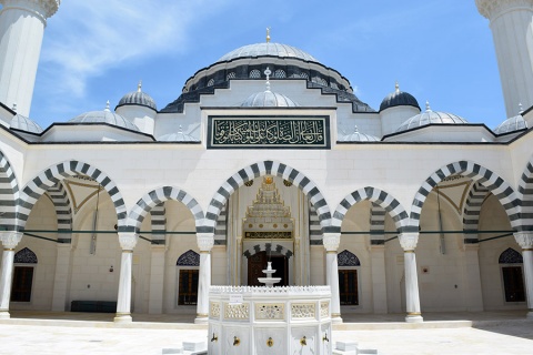 Diyanet Center of America (DCA), Lanham, MD, United States, 2015-5-26, 