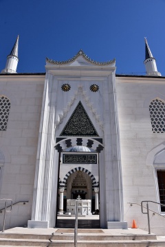 Diyanet Center of America (DCA), Lanham, MD, United States, 2018-3-31, 