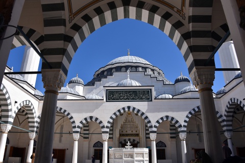 Diyanet Center of America (DCA), Lanham, MD, United States, 2018-3-31, 