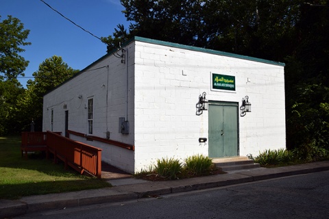 Islamic Center Of Prince Edward, Farmville, VA, United States, 2015-8-1, 