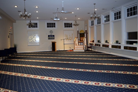 Yusuf Mosque, Brighton, MA, United States, 2015-5-5, 