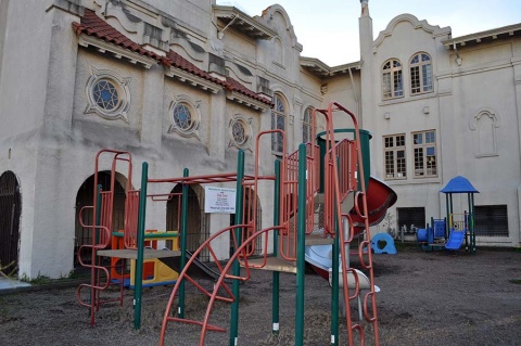 Annour School, Oakland, CA, United States, 2011-3-30, 