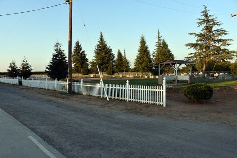 Live Oak Muslim Cemetery, Live Oak, CA, United States, 2016-8-27, 