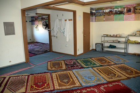 Burmese Muslim Community, Garden City, KS, United States, 2016-7-13, 