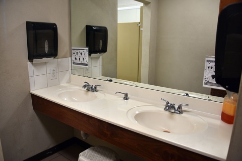 Belleville Mosque & Islamic Education Center (BMIEC), Belleville, IL, United States, 2017-9-30, 