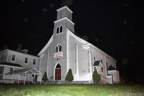 Diyanet Mosque of Massachusetts Imam Bukhari, Springfield, MA, United States, 2015-5-8, 