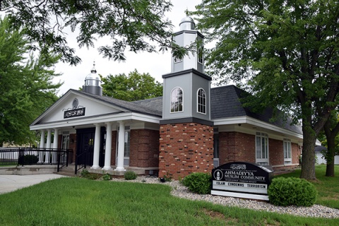 Masjid Qamar (Oshkosh Mosque), Oshkosh, WI, United States, 2016-7-28, 