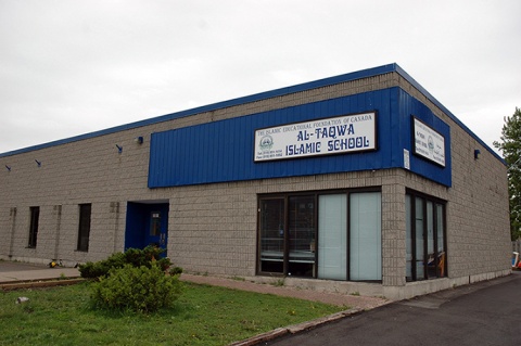 Al-Taqwa Elementary School, London, ON, Canada, 2009-6-1, 