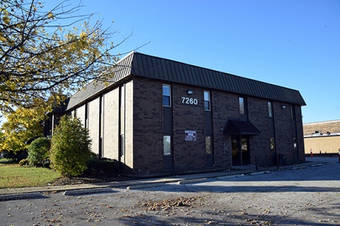 Mosque Foundation Community Center, Bridgeview, IL, United States, 2015-11-1, 