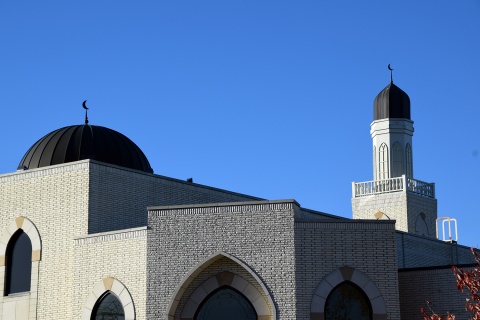 Mosque Foundation (MF), Bridgeview, IL, United States, 2015-11-1, 