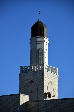 Mosque Foundation (MF), Bridgeview, IL, United States, 2015-11-1, 