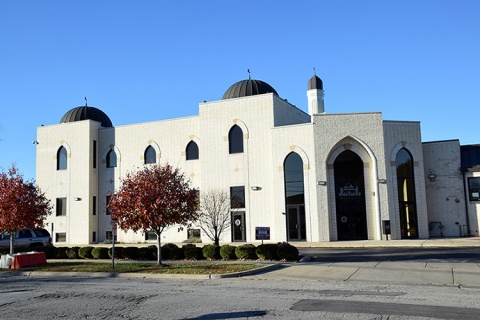 Mosque Foundation (MF), Bridgeview, IL, United States, 2015-11-1, 