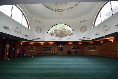 Islamic Cultural Center of Greater Chicago, Northbrook, IL, United States, 2016-7-29, 